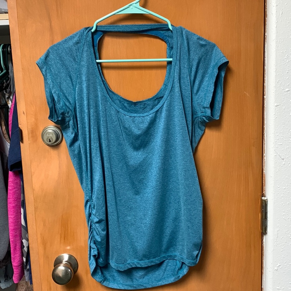 Gym Tee’s. Lot of three barely worn size M 95% polyester 5% spandex